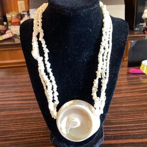 Vintage Trochus Shell White Natural Necklace Pearlized Statement 18”